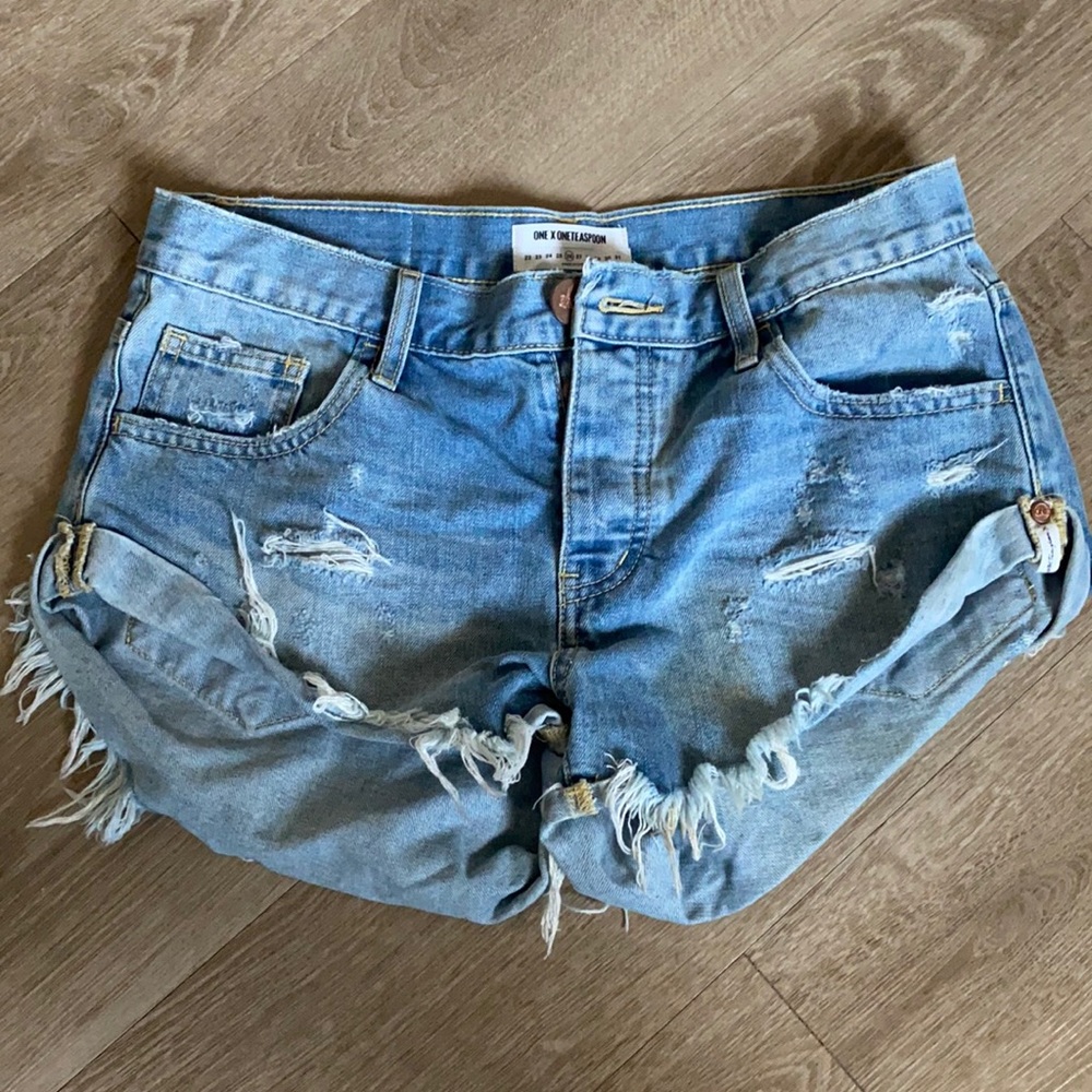 One teaspoon cut off denim shorts